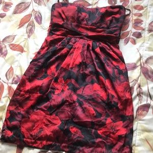 Red Strapless Dress With Pockets